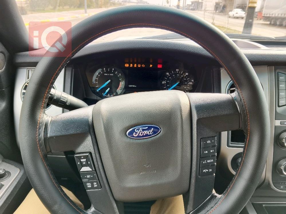 فورد إكسبيديشن